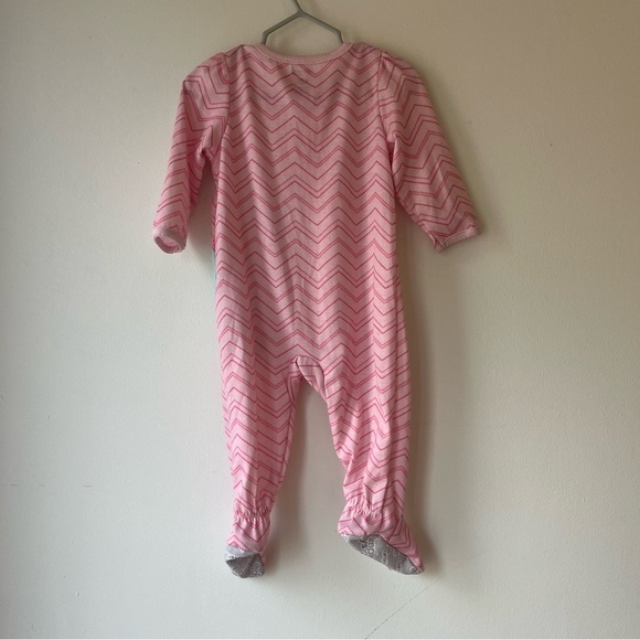 🌼 5/$25 Carter’s Simple Joys Baby Girls Footed Sleepers 6-9M Flamingo Dinosaur - Picture 10 of 10